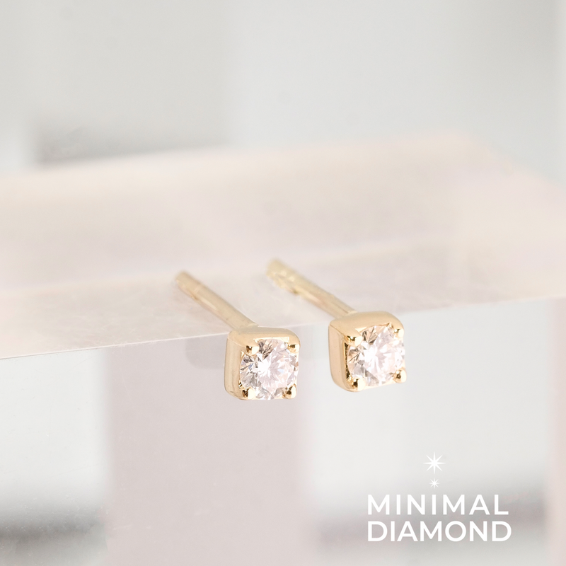 Miki Ice Cube Ear Studs