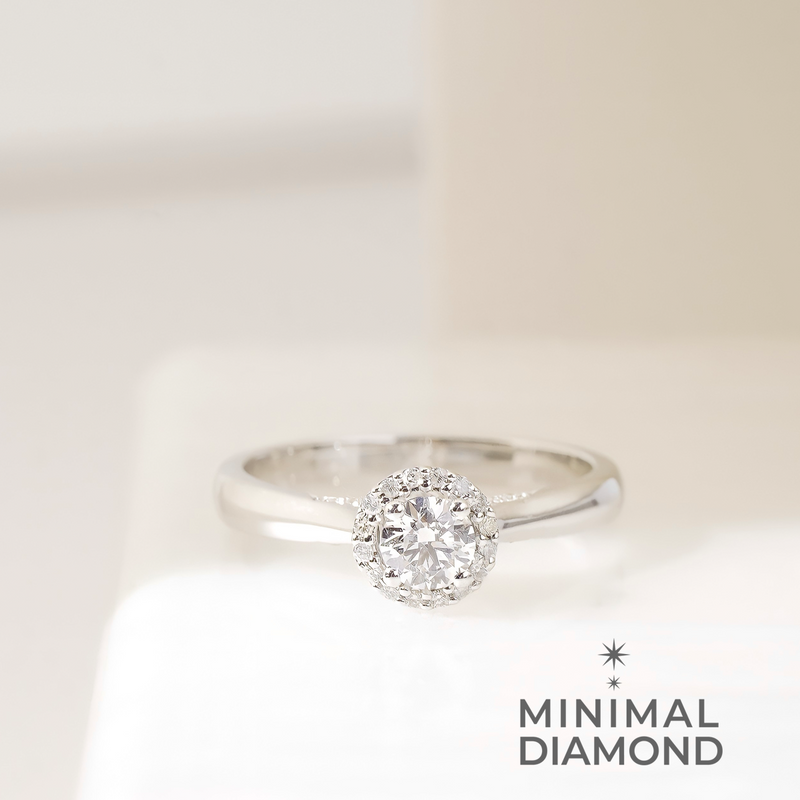Round Brilliant 0.50 Carat Halo Type A Ring